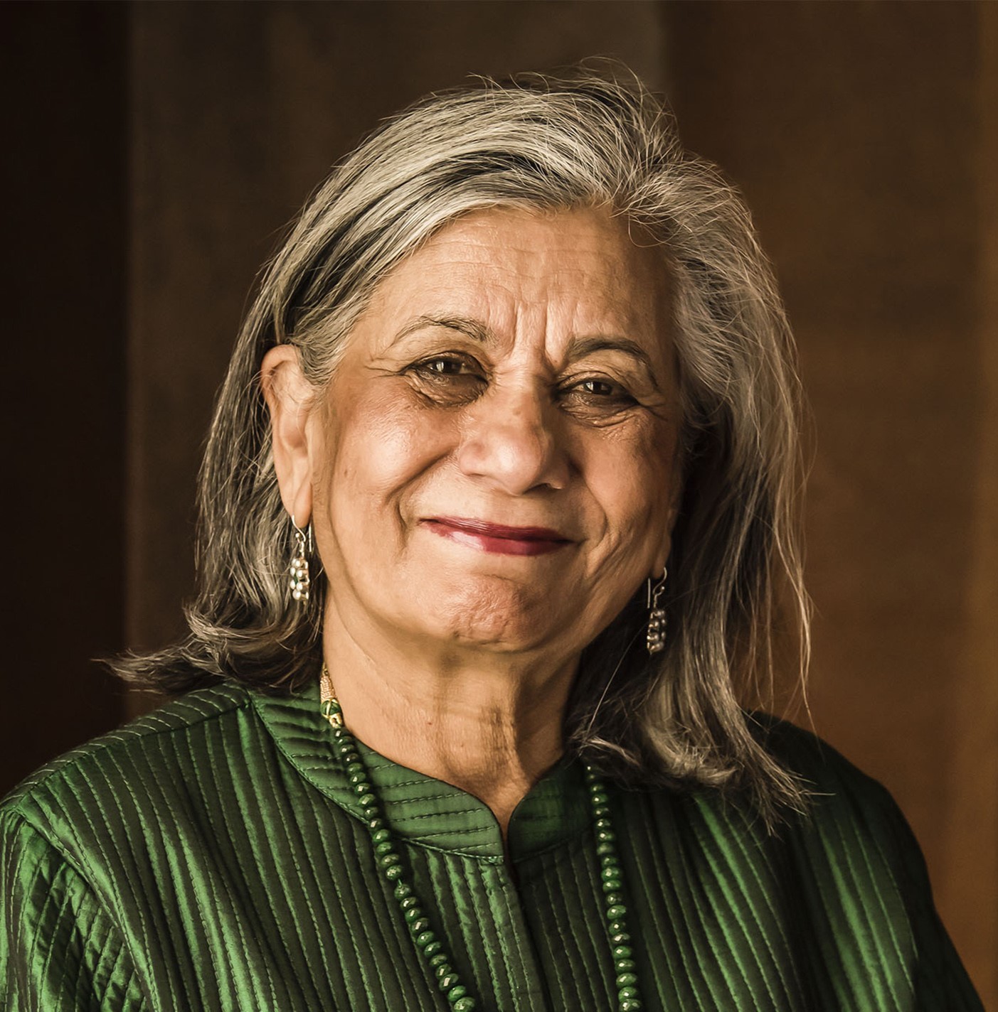 Portrait of Linda Lewis Rose