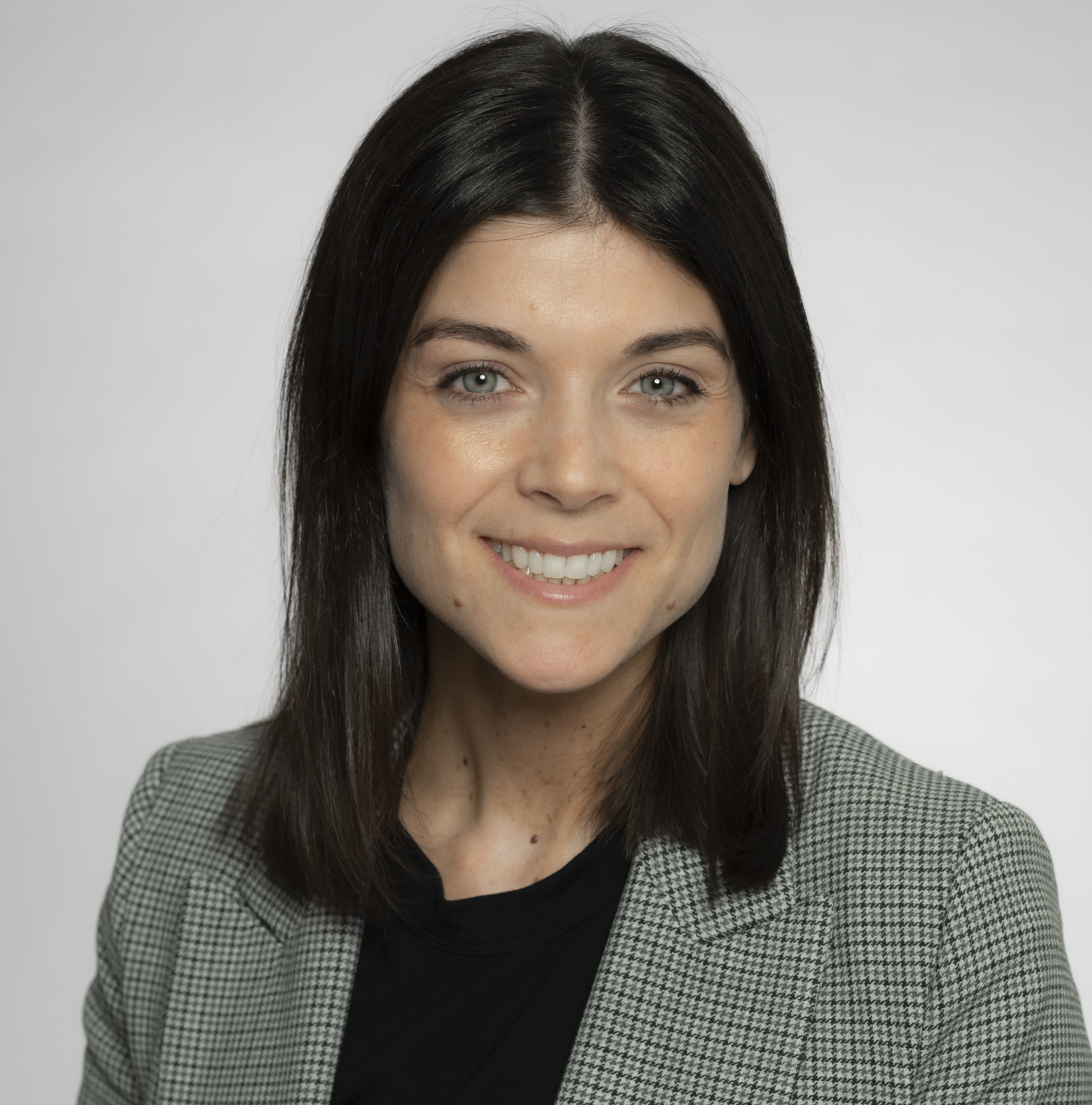 Portrait of Danielle M. MacLeod